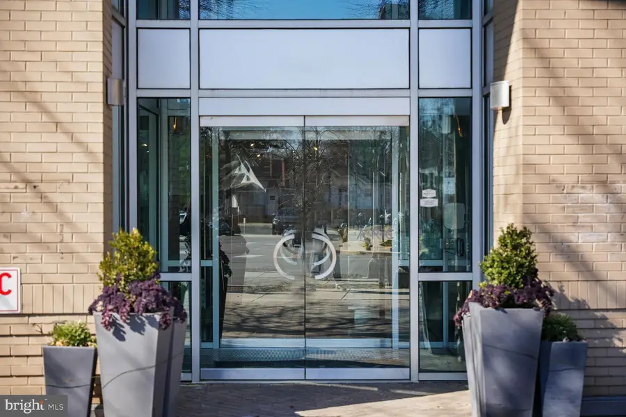 3409 Wilson Blvd #211, Arlington, VA 22201 - #2