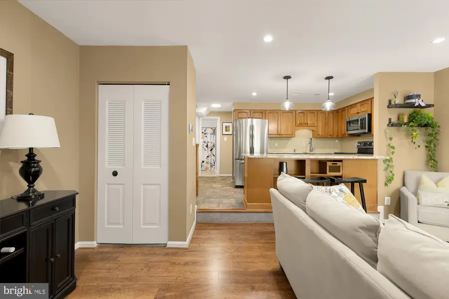 48 N Bedford St #48b, Arlington, VA 22201 - #3