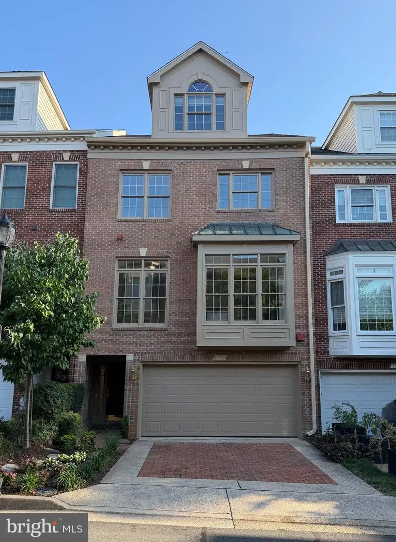 1719 22nd Ct N, Arlington, VA 22209 - #1