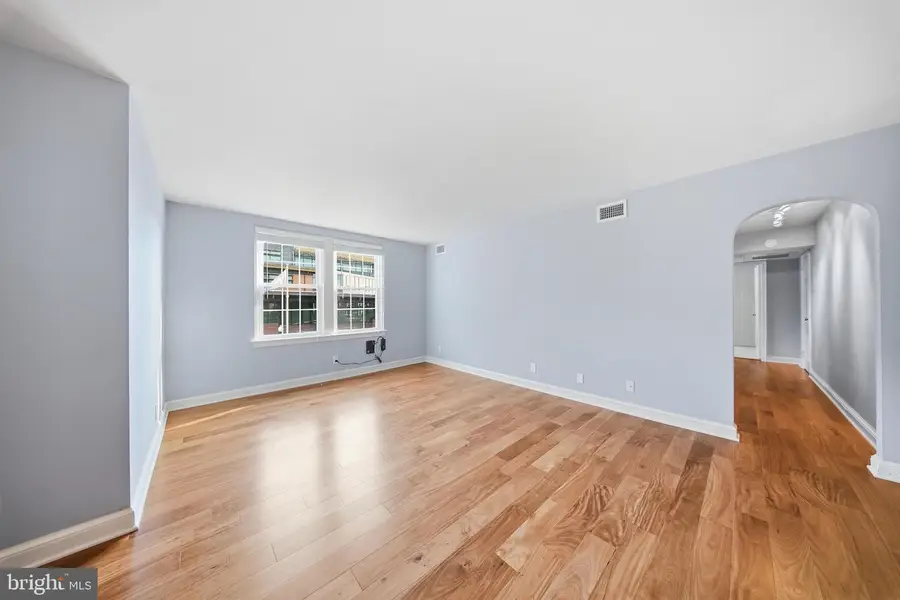 26 S Old Glebe Rd #203-b, Arlington, VA 22204 - #3