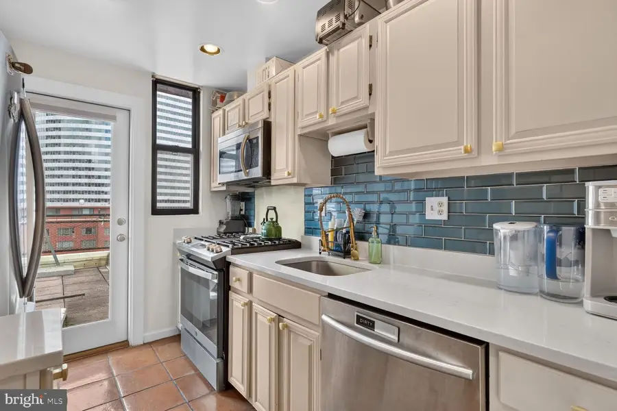 1111 Arlington Blvd #1007, Arlington, VA 22209 - #2