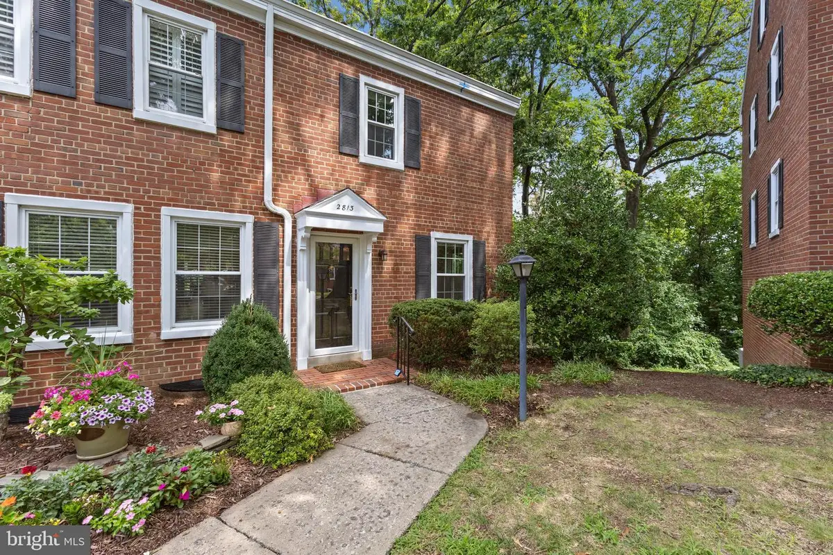 2813 S Abingdon St, Arlington, VA 22206 - #1