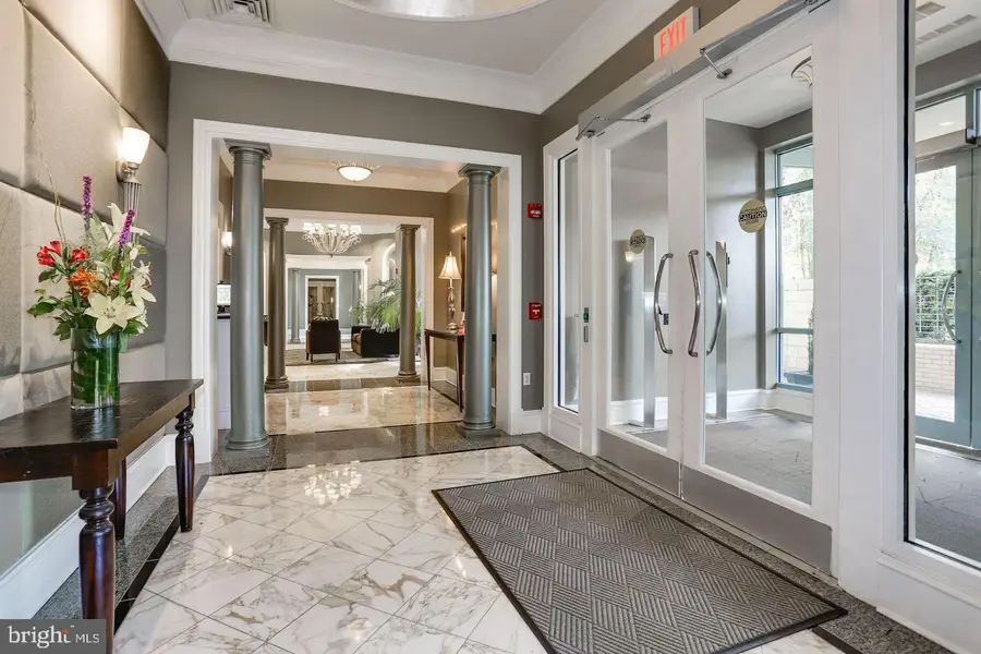 851 N Glebe Rd #1516, Arlington, VA 22203 - #3