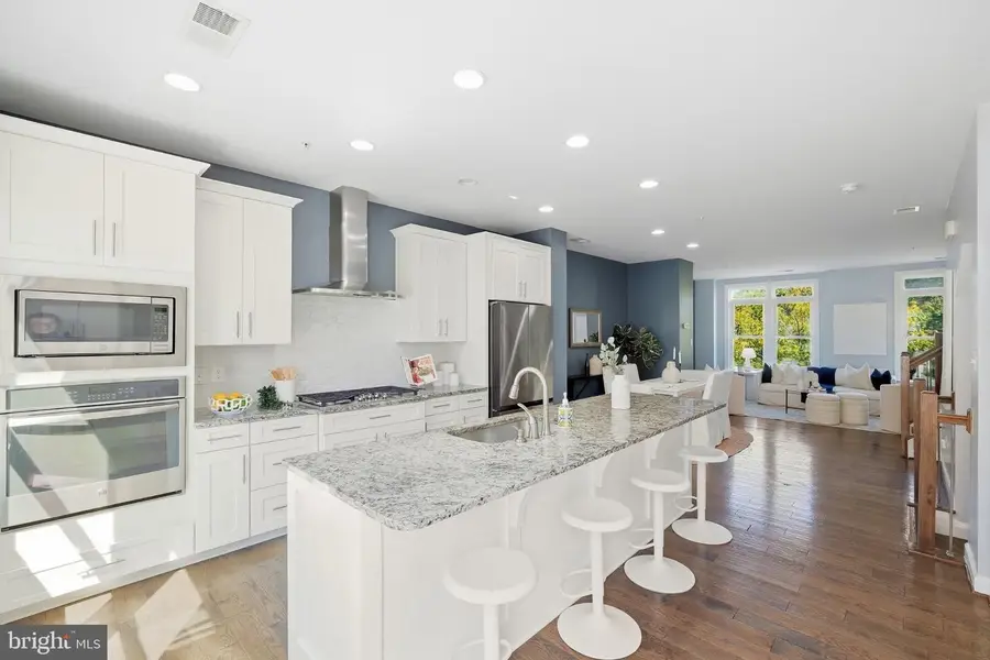 1132 S Glebe Rd, Arlington, VA 22204 - #3