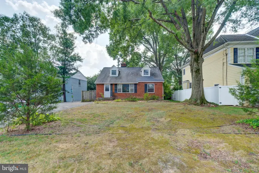 5712 5th St S, Arlington, VA 22204 - #2