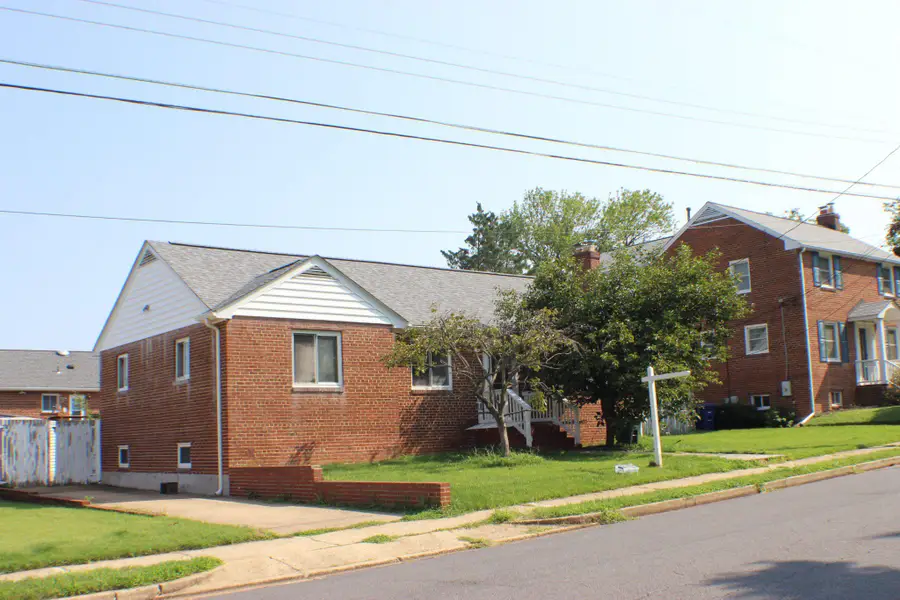 5907 2nd St S, Arlington, VA 22204 - #2
