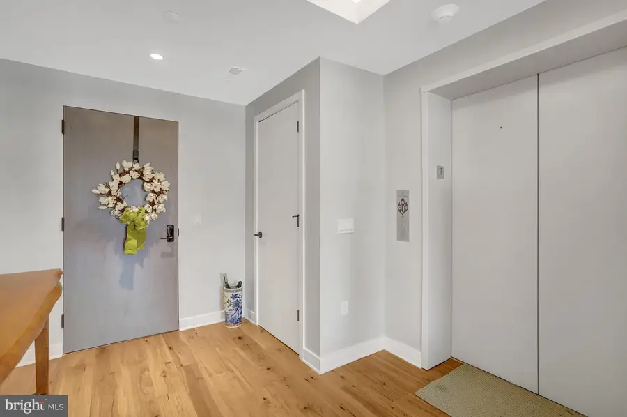 1781 N Pierce St #1102, Arlington, VA 22209 - #3