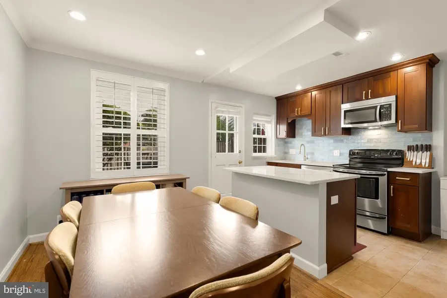 3475 S Wakefield St S, Arlington, VA 22206 - #3