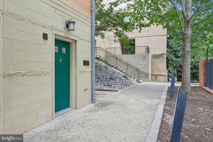 2203 12th Ct N #38, Arlington, VA 22201 - #2