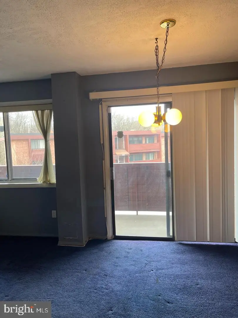 1521 S George Mason Dr #20, Arlington, VA 22204 - #1