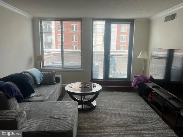 1220 N Fillmore St #507, ARLINGTON, VA 22201