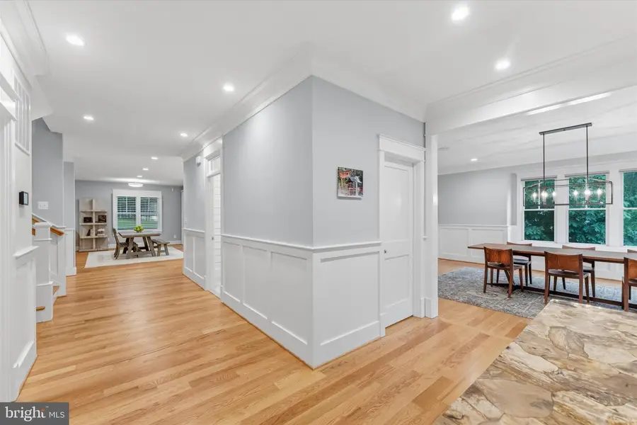 4306 40th St N, Arlington, VA 22207 - #3