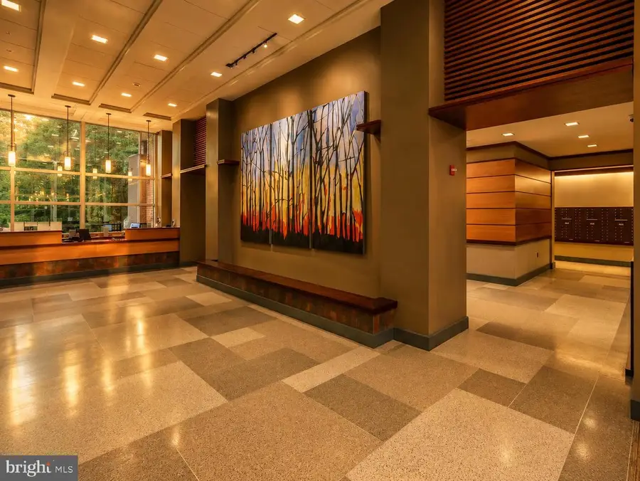 4600 S Four Mile Run Dr #1042, Arlington, VA 22204 - #3