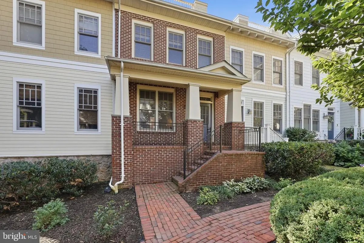 1230 N Danville St, Arlington, VA 22201 - #1