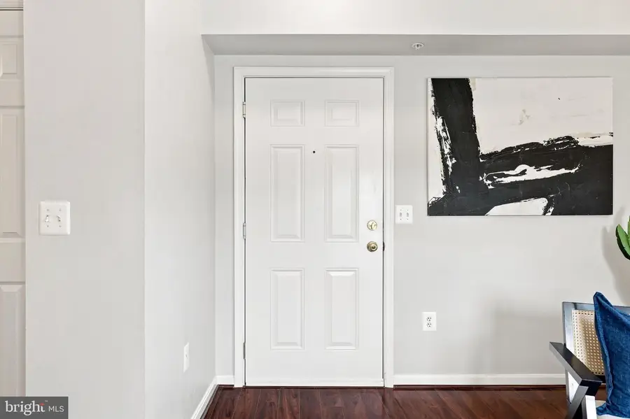 2912 17th St S #302, Arlington, VA 22204 - #2