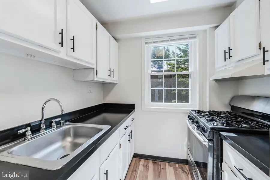 4376 N Pershing Dr #1, Arlington, VA 22203 - #3