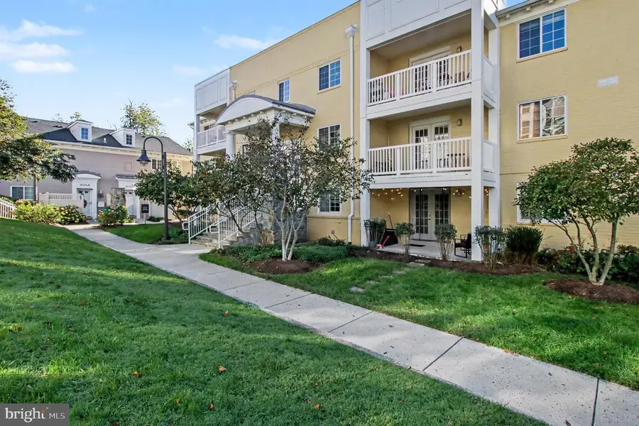 4113 S Four Mile Run Dr #103, Arlington, VA 22204 - #3