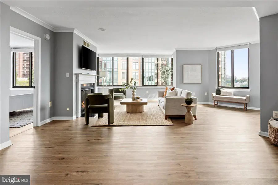 2220 N Fairfax Dr #708, Arlington, VA 22201 - #2