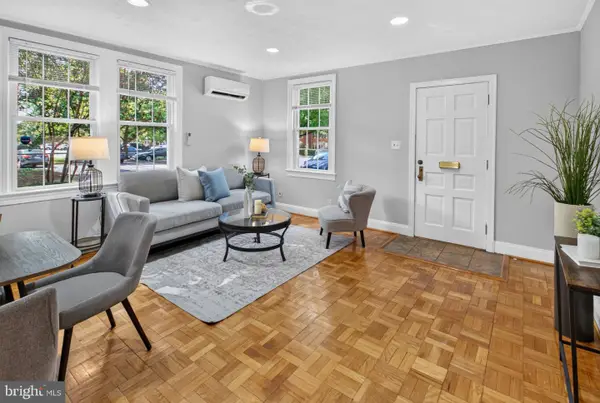 2600 16th St S #714, ARLINGTON, VA 22204