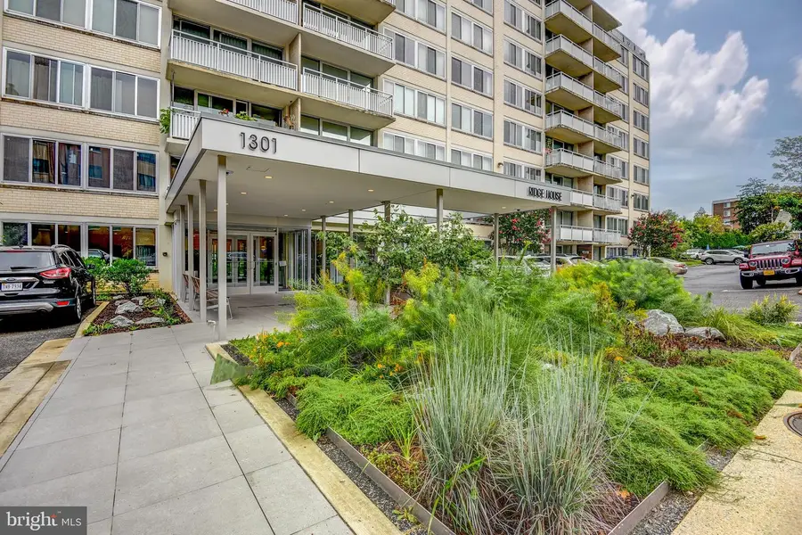 1301 S Arlington Ridge Rd S #310, Arlington, VA 22202 - #2