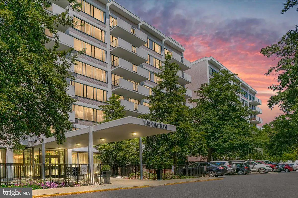 4501 Arlington Blvd #807, Arlington, VA 22203 - #1