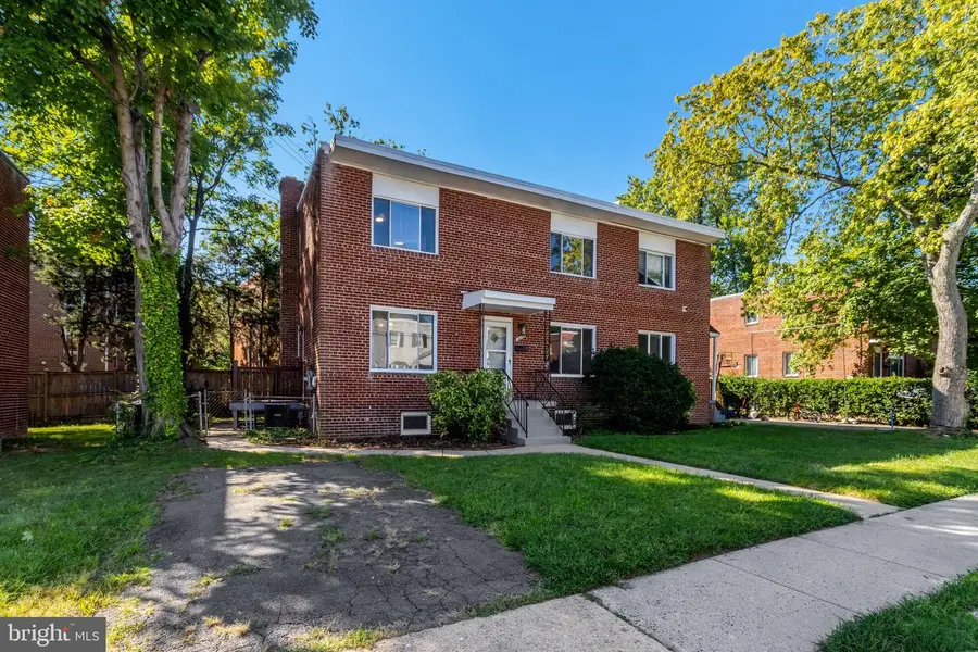 3218 13th Rd S, Arlington, VA 22204 - #2