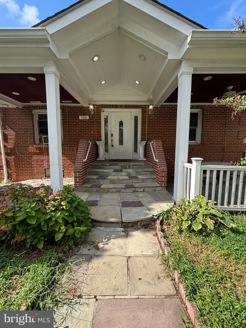 5061 22nd St S, Arlington, VA 22206 - #2