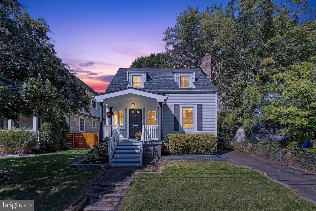 210 S Barton St S, Arlington, VA 22204 - #1