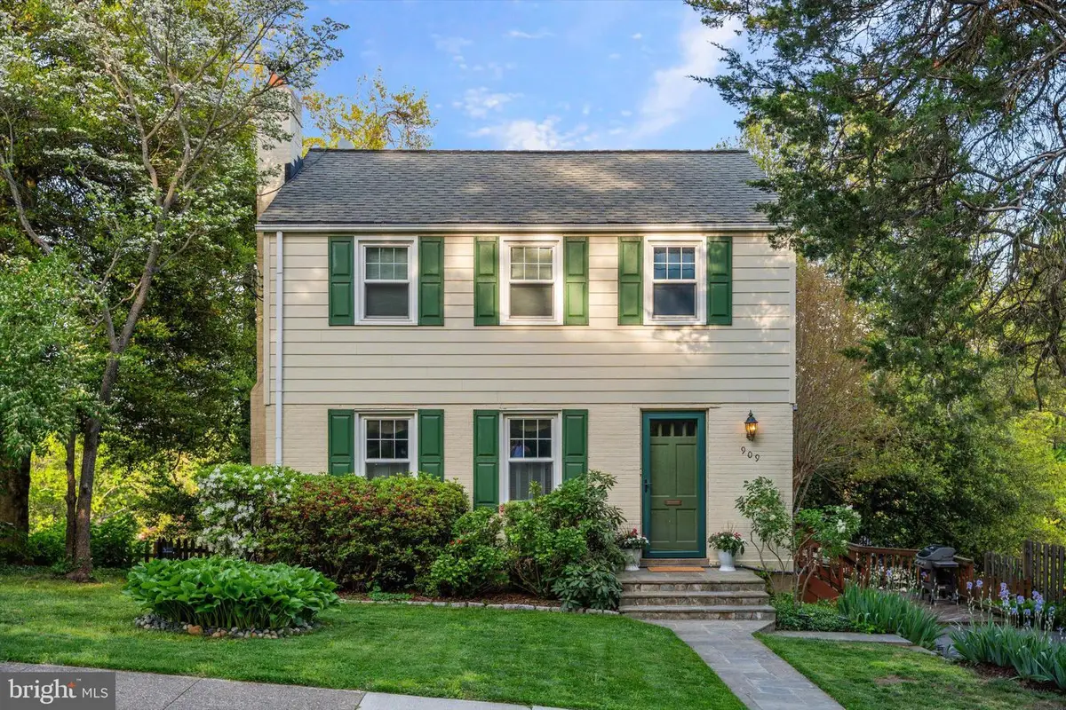 909 N Madison St, Arlington, VA 22205 - #1
