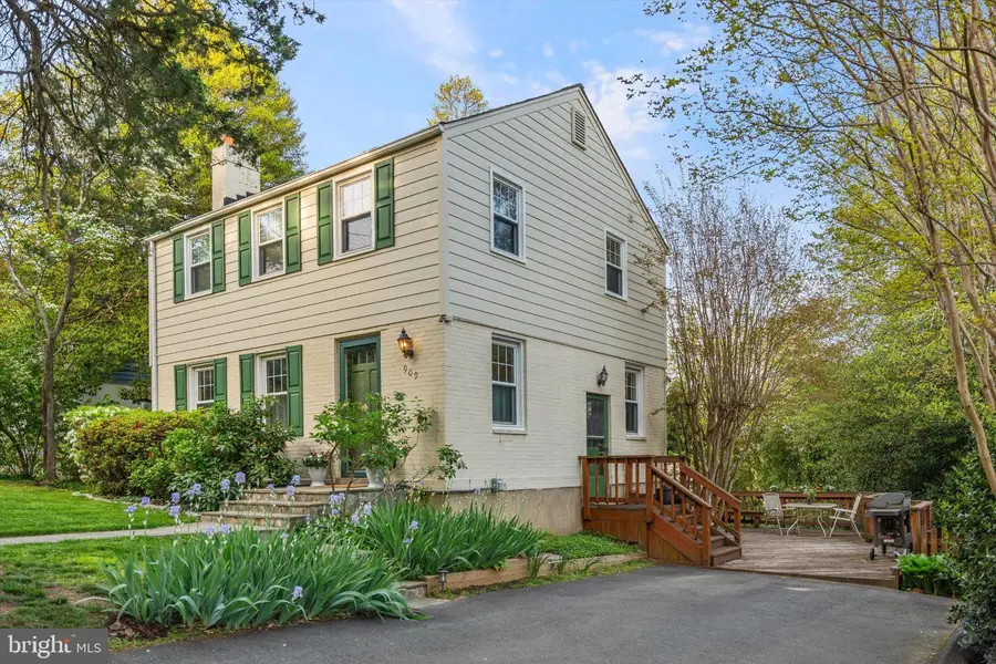 909 N Madison St, Arlington, VA 22205 - #2