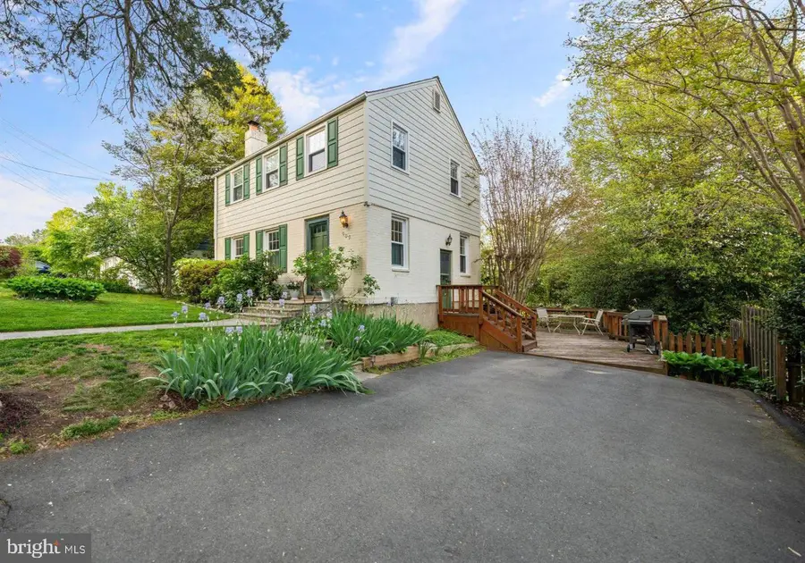 909 N Madison St, Arlington, VA 22205 - #3