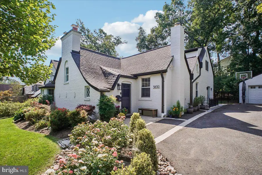 3830 N Upland St, Arlington, VA 22207 - #3