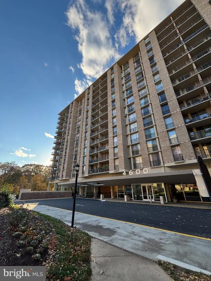 4600 S Four Mile Run Dr S #920, Arlington, VA 22204 - #1