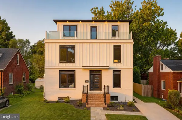 5709 5th St S, ARLINGTON, VA 22204