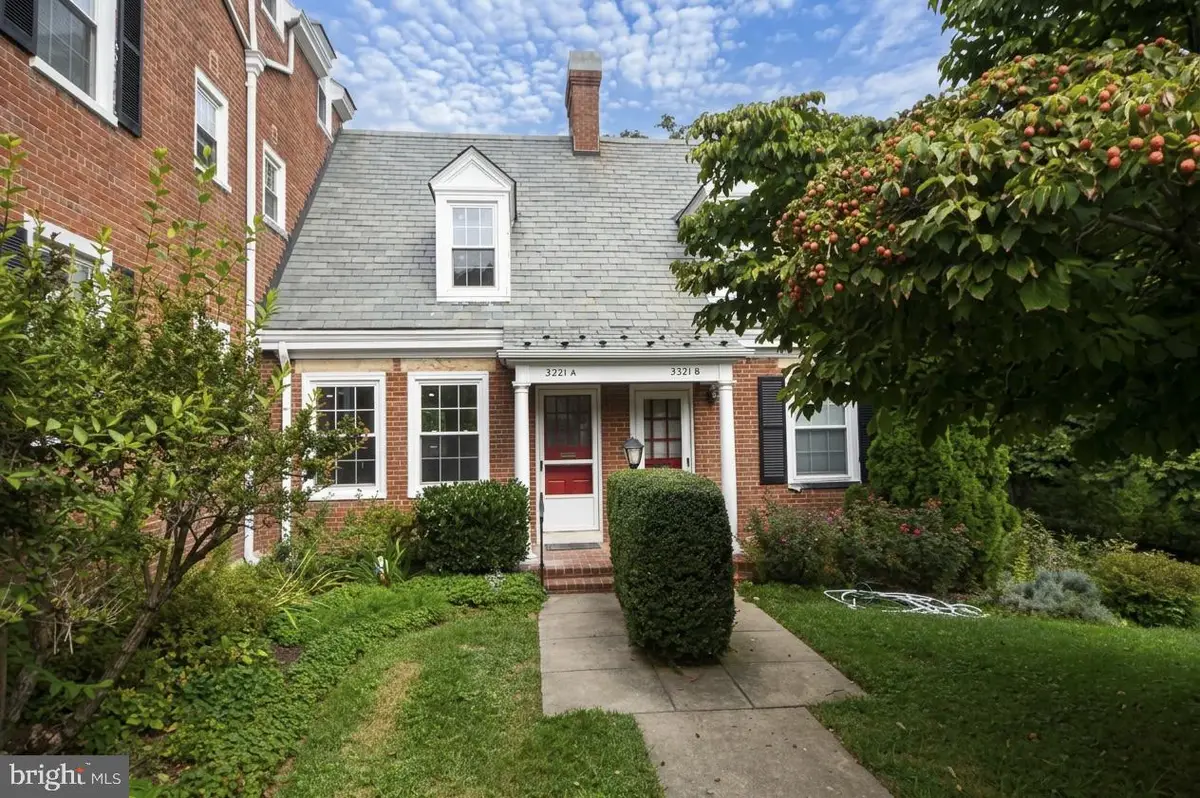 3321 S Wakefield St #a, Arlington, VA 22206 - #1