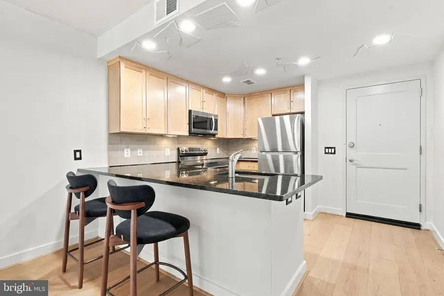 888 N Quincy St #1107, Arlington, VA 22203 - #3