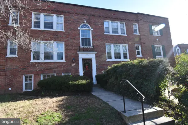 1809 N Queens Ln #2-147, ARLINGTON, VA 22201