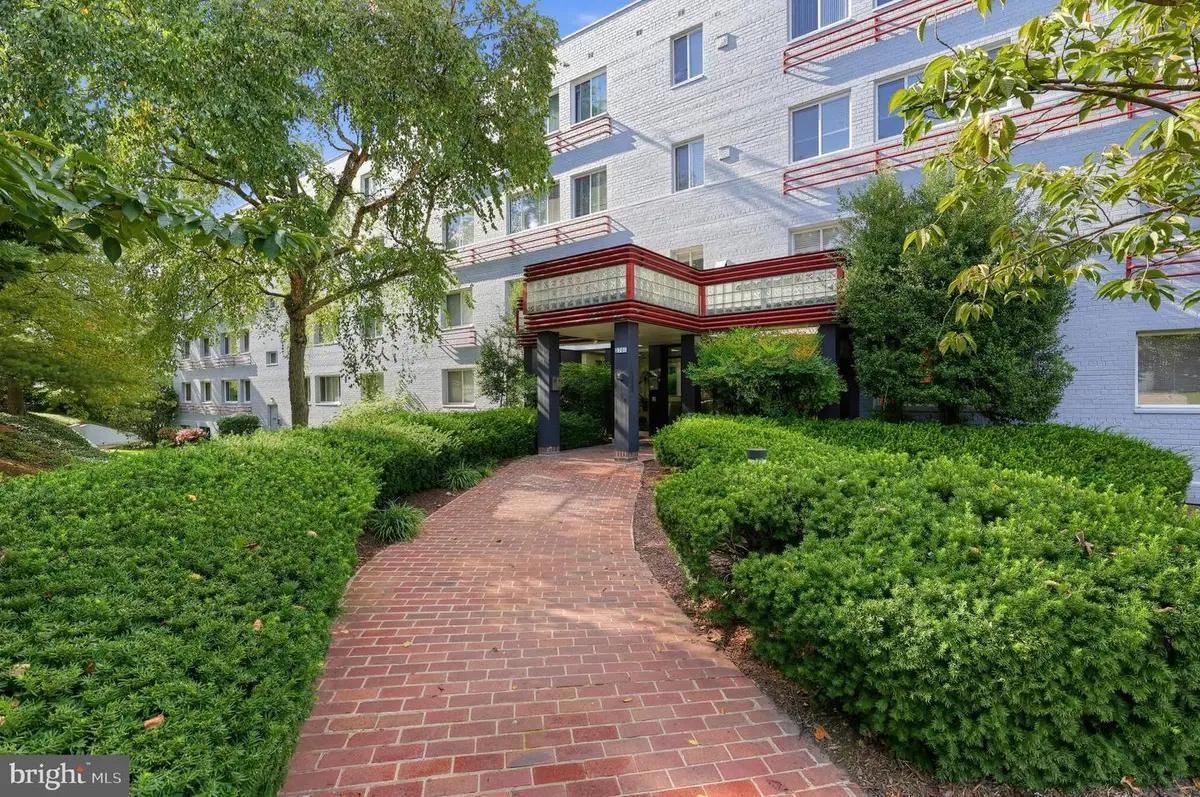 3701 5th St S #407, Arlington, VA 22204 - #1