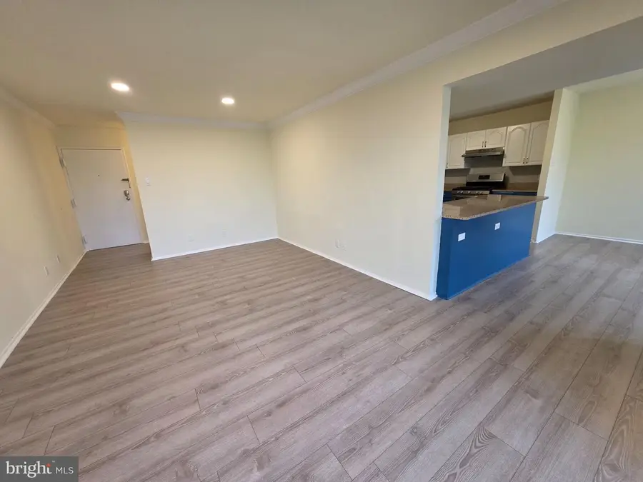 5009 7th Rd S #301, Arlington, VA 22204 - #3