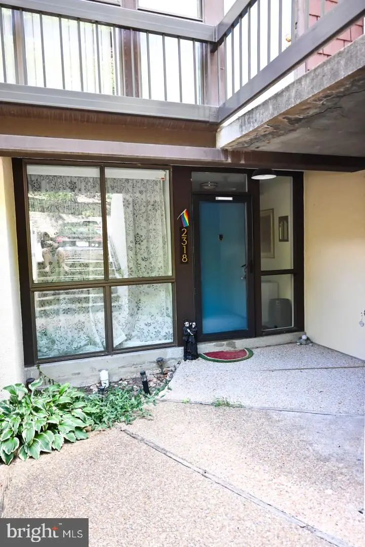 2318 S Quincy St #1, Arlington, VA 22204 - #2