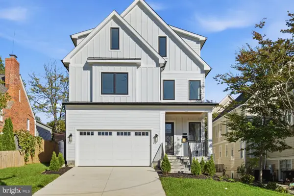 1905 N Taylor St, ARLINGTON, VA 22207