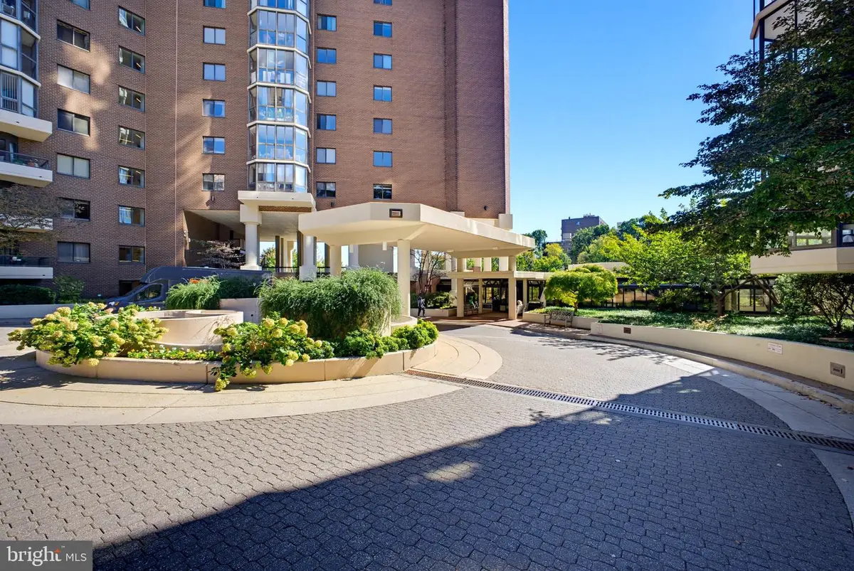 1600 N Oak St N #301, Arlington, VA 22209 - #1