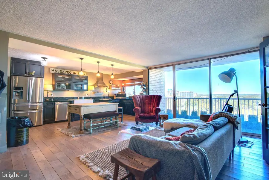 2500 N Van Dorn St #801, Alexandria, VA 22302 - Image #2