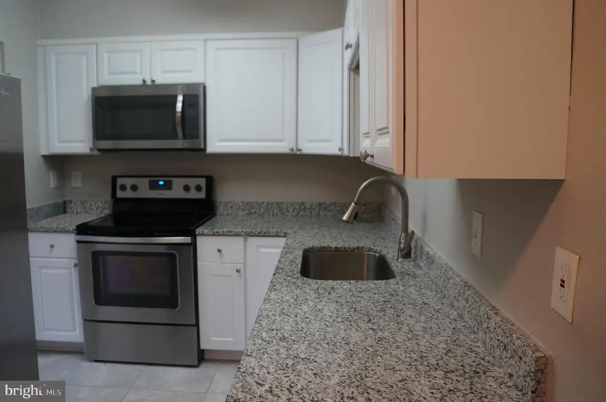 6101 Edsall Rd #701, Alexandria, VA 22304 - Image #1