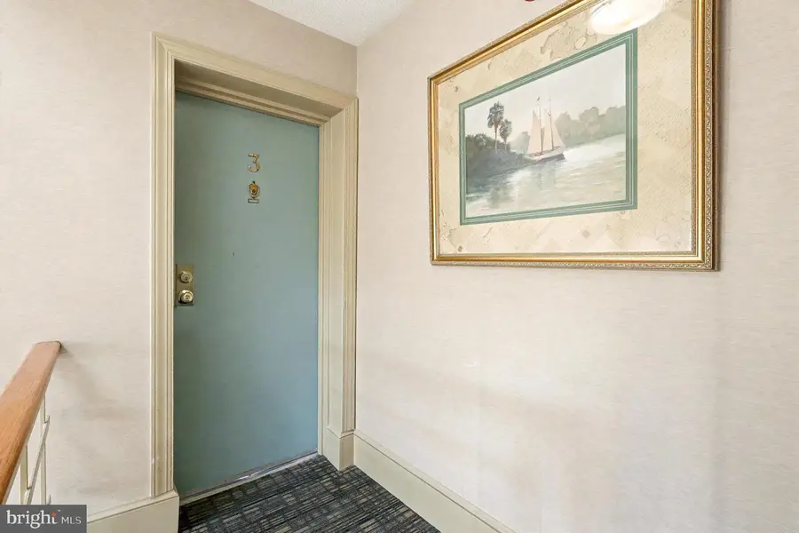 603 Bashford Ln #3, Alexandria, VA 22314 - Image #2