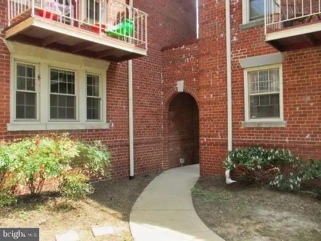 1407 E Abingdon Dr #1, Alexandria, VA 22314 - Image #3
