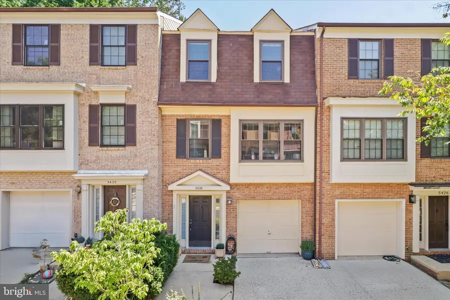 5428 Wycklow Ct, Alexandria, VA 22304 - Image #2