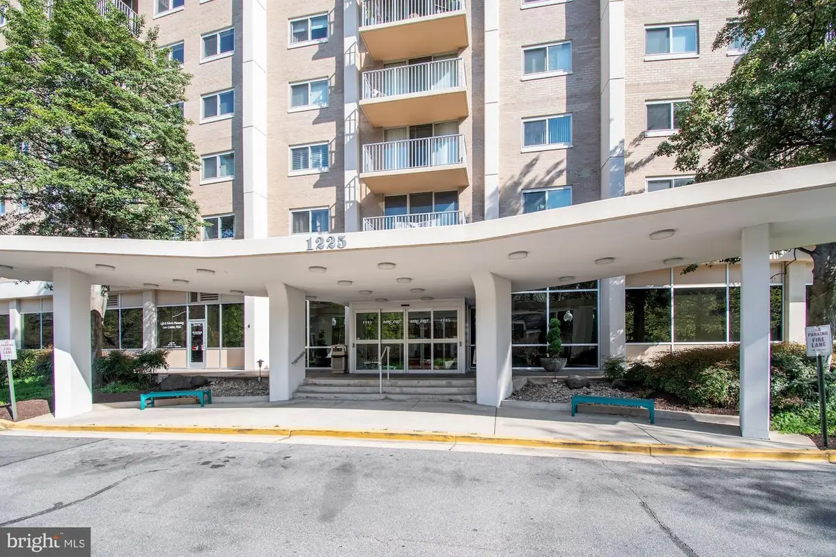 1225 Martha Custis Dr #807, Alexandria, VA 22302 - Image #1