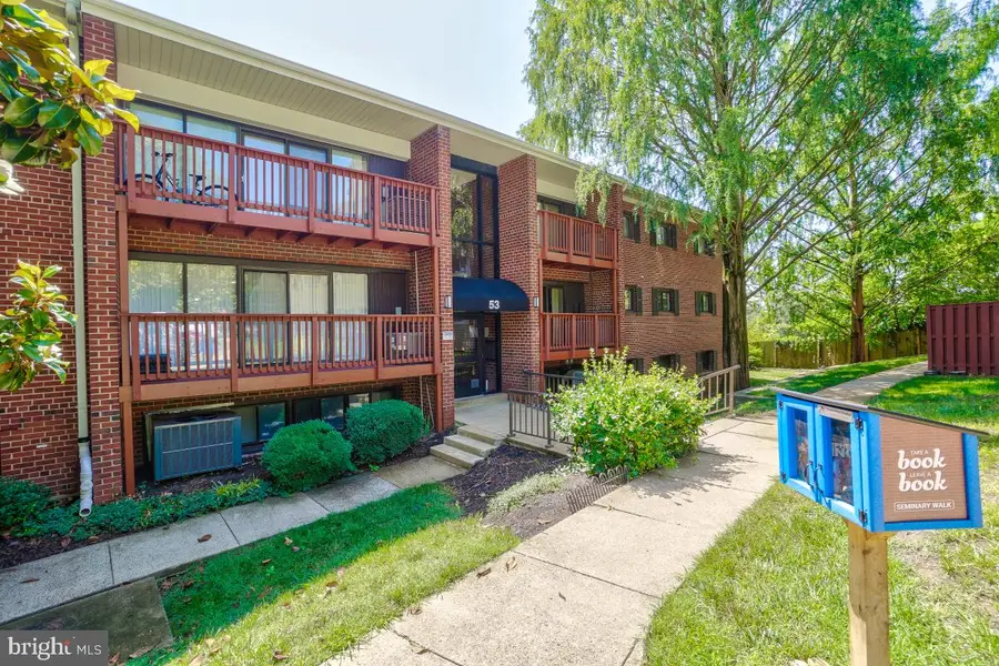 53 Skyhill Rd #204, Alexandria, VA 22314 - Image #2