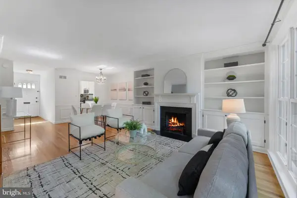 911 S Lee St, ALEXANDRIA, VA 22314